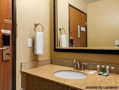 ซูเปอร์ 8 บาย วินด์แฮม เชอบอยแกน วิสคอนซิน Motel ชีบอยแกน ภายนอก รูปภาพ
